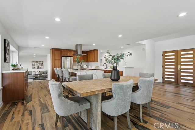 1101 Kenwood Place, Fullerton CA: https://media.crmls.org/medias/9cc8ca45-c00d-455e-8e05-1272464dfdf6.jpg