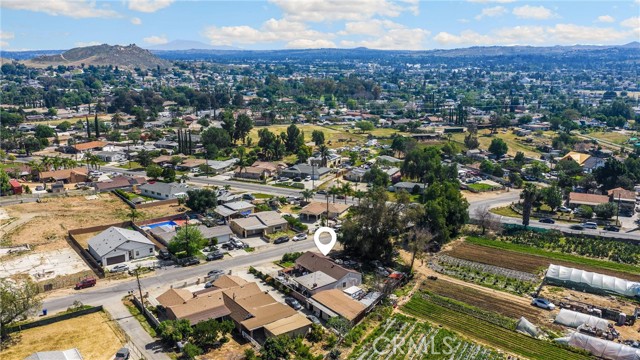 Detail Gallery Image 6 of 6 For 4834 Hedrick Ave, Riverside,  CA 92505 - 3 Beds | 1/1 Baths