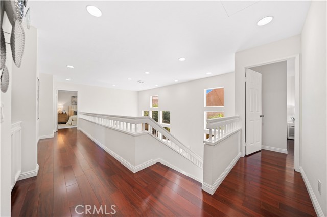 32 Belcanto, Irvine CA: https://media.crmls.org/medias/9cc982d4-0964-4e26-9de4-636288699302.jpg