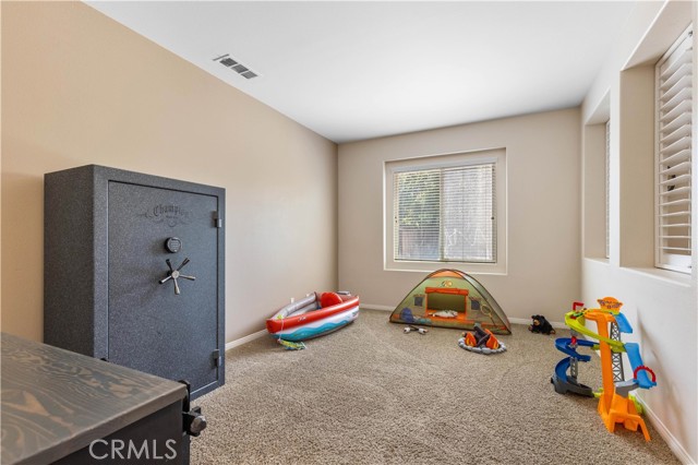 31711 Wintergreen Way, Murrieta CA: https://media.crmls.org/medias/9cc9edfd-5166-4e84-b59a-b07cff15037a.jpg
