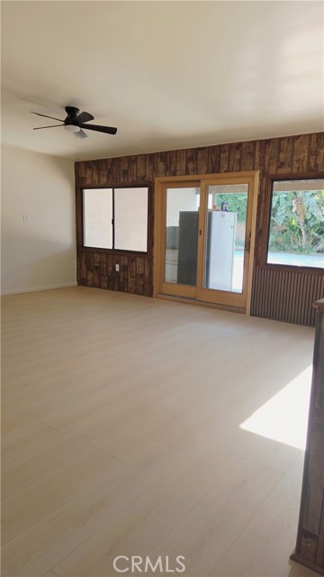 541 N Broadmoor Avenue, West Covina CA: https://media.crmls.org/medias/9ccacd97-fe67-496b-92ec-84c95cfd3e80.jpg