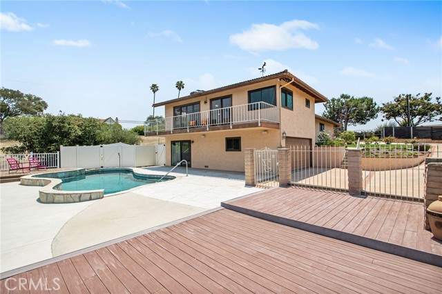 Detail Gallery Image 3 of 49 For 1238 Barbara Dr, Vista,  CA 92084 - 4 Beds | 2 Baths