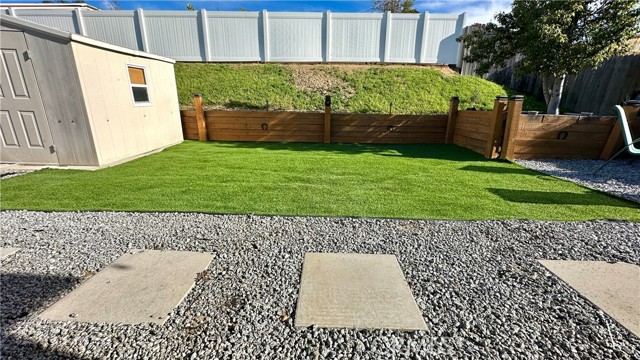 Detail Gallery Image 10 of 40 For 22730 Mirileste, Nuevo,  CA 92567 - 3 Beds | 2 Baths