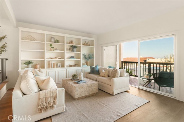 Detail Gallery Image 3 of 38 For 69 Cottonwood Cir, Rolling Hills Estates,  CA 90274 - 3 Beds | 3 Baths