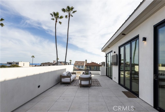 Detail Gallery Image 27 of 35 For 502 W Balboa Blvd, Newport Beach,  CA 92661 - 3 Beds | 3/1 Baths