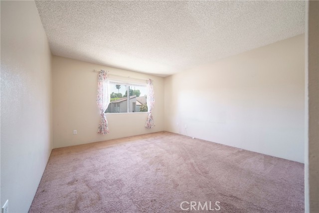 2255 Cahuilla Street, Colton CA: https://media.crmls.org/medias/9cce7592-ce62-4ddb-b9a9-ce1eb28abab4.jpg