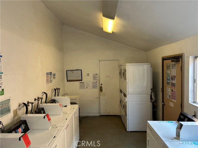 Detail Gallery Image 13 of 14 For 1060 S Idaho St #41,  La Habra,  CA 90631 - 2 Beds | 2 Baths