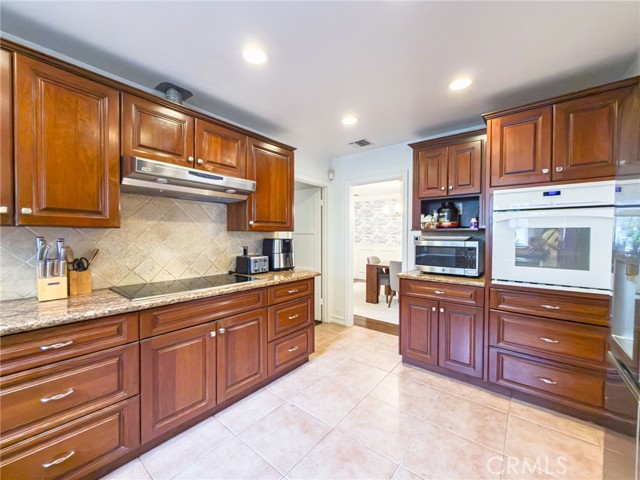 Detail Gallery Image 19 of 40 For 7002 Bryn Mawr Way, Whittier,  CA 90602 - 2 Beds | 2 Baths