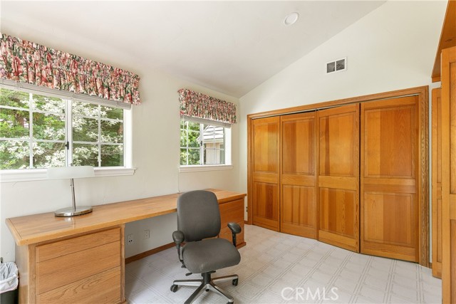 Detail Gallery Image 24 of 40 For 27442 Meadow Bay Dr, Lake Arrowhead,  CA 92352 - 4 Beds | 3/1 Baths