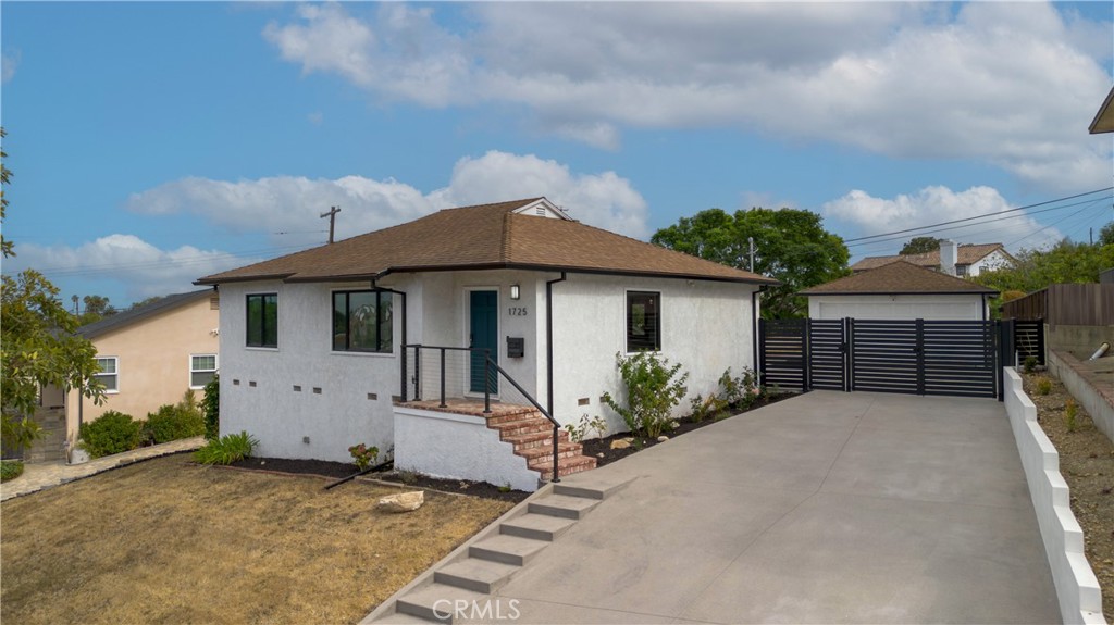 1725 W Averill Park