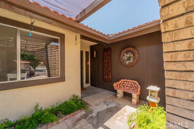 Detail Gallery Image 33 of 43 For 2085 Flame Tree Way, Hemet,  CA 92545 - 2 Beds | 2 Baths