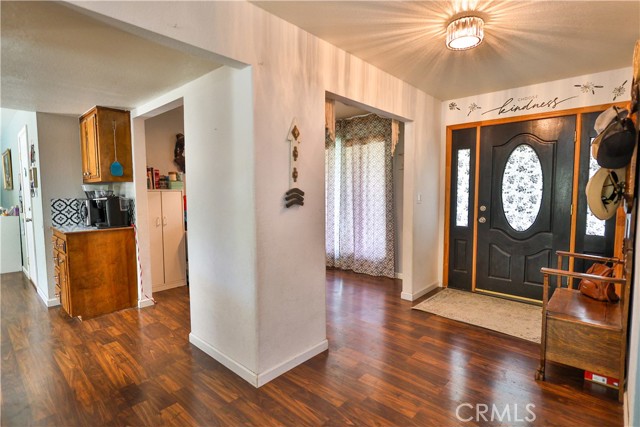 471 Stanmar Drive, Corning CA: https://media.crmls.org/medias/9cd44e67-c85f-4fab-85eb-0e62cfdbc55a.jpg