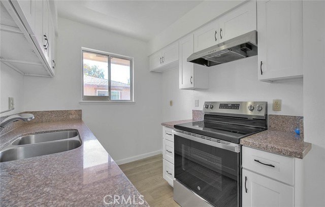 Detail Gallery Image 20 of 41 For 1104 S Mantle Ln 28d,  Santa Ana,  CA 92705 - 2 Beds | 1 Baths