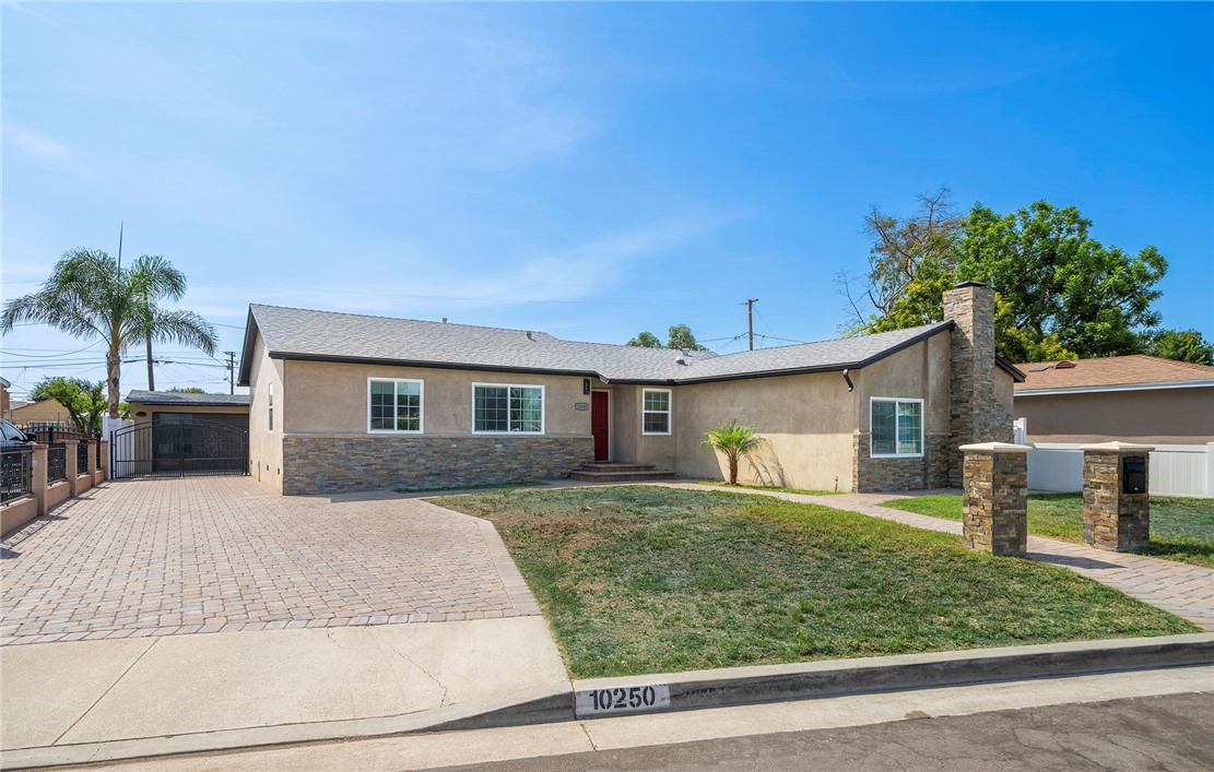 10250 Mina Ave, Whittier, CA 90605