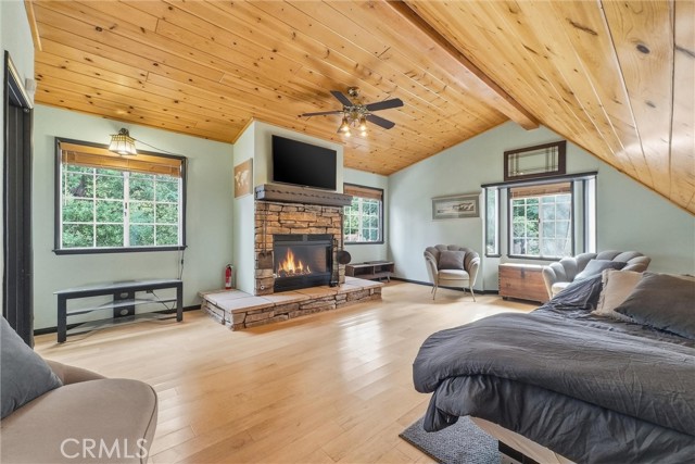 Detail Gallery Image 23 of 46 For 26355 Walnut Hills Dr Aka 276 Augusta Court, Lake Arrowhead,  CA 92352 - 3 Beds | 2/1 Baths