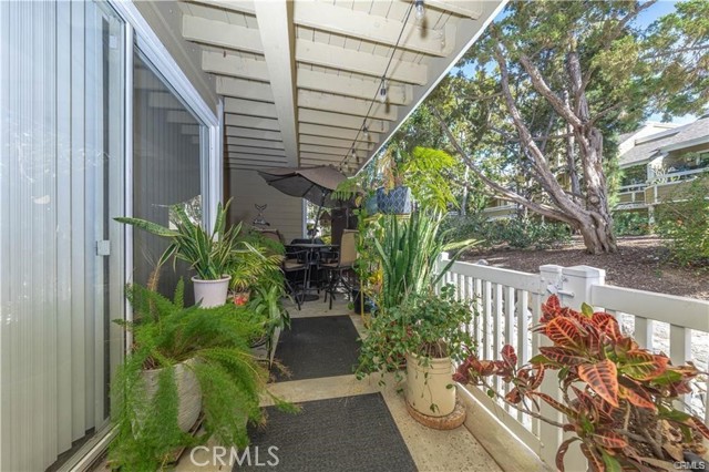 Detail Gallery Image 8 of 8 For 3730 S Bear Unit E, Santa Ana,  CA 92704 - 2 Beds | 2 Baths