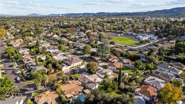 Detail Gallery Image 40 of 41 For 18019 Tiara, Encino,  CA 91316 - 4 Beds | 2 Baths
