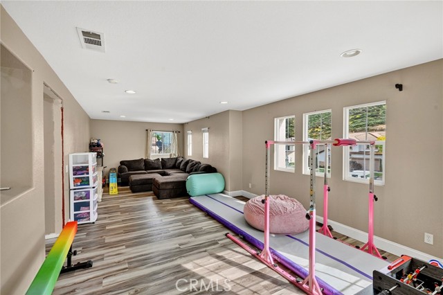 Detail Gallery Image 26 of 57 For 31860 Willow Wood Ct, Lake Elsinore,  CA 92532 - 4 Beds | 3 Baths