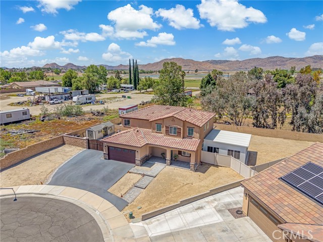 1559 Cabernet Court, San Jacinto CA: https://media.crmls.org/medias/9cd7cf70-2a91-4b24-80a7-4d9034b26d81.jpg