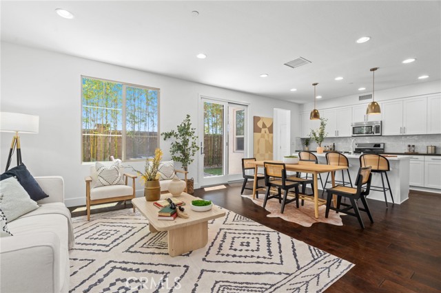 5246 Pacific Terrace, Hawthorne, CA 90250