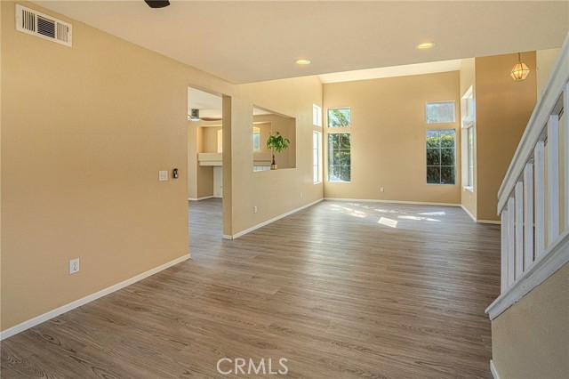 Detail Gallery Image 9 of 40 For 43430 via Barrozo, Temecula,  CA 92592 - 4 Beds | 2/1 Baths