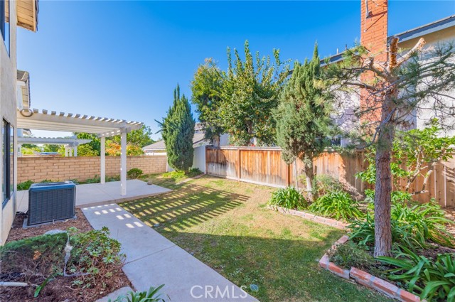 Detail Gallery Image 24 of 27 For 11 Gainesmill, Irvine,  CA 92620 - 3 Beds | 2/1 Baths