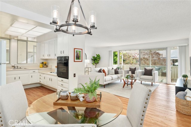 225 Avenida Majorca, Laguna Woods CA: https://media.crmls.org/medias/9cd86d1f-7957-4edf-ba88-f4791a724a1c.jpg
