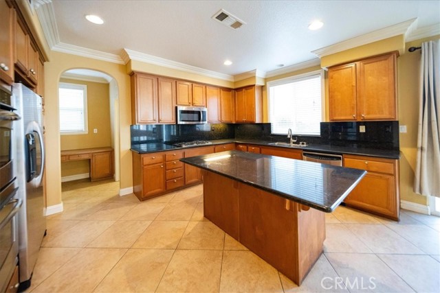 Detail Gallery Image 20 of 52 For 36071 Horseshoe Ct, Wildomar,  CA 92595 - 5 Beds | 3 Baths