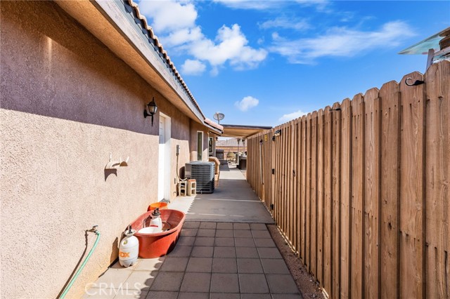 Detail Gallery Image 45 of 56 For 10779 Mills Rd, Apple Valley,  CA 92308 - 4 Beds | 3 Baths