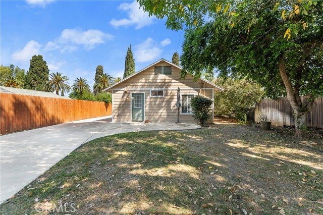 Detail Gallery Image 19 of 32 For 4390 Edgewood, Riverside,  CA 92506 - 2 Beds | 2 Baths