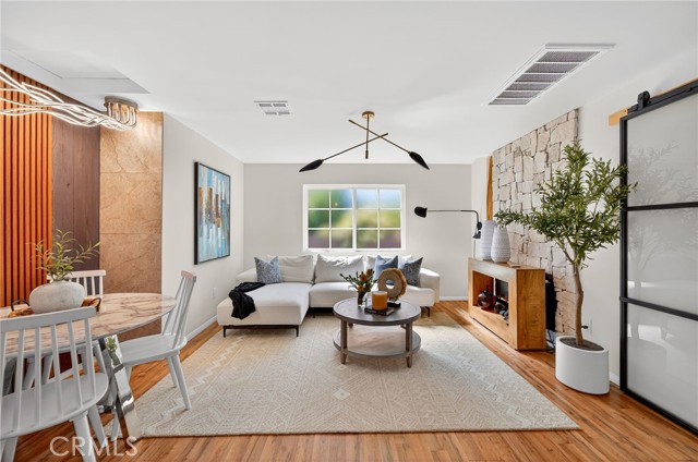 Detail Gallery Image 40 of 64 For 261 N Oak, Pasadena,  CA 91107 - – Beds | – Baths