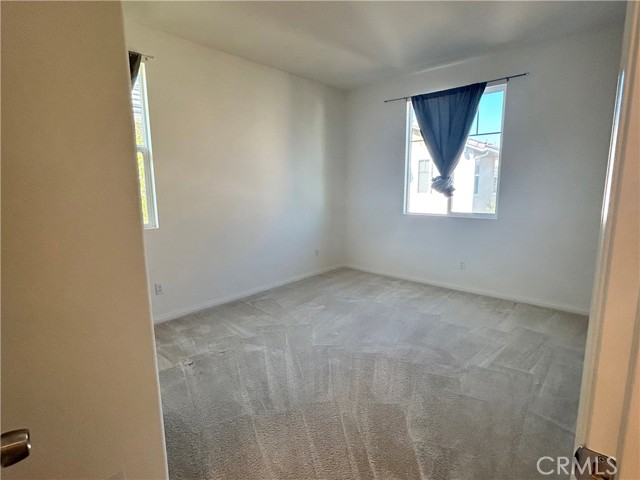 Detail Gallery Image 20 of 23 For 687 S Clementine Ln, Rialto,  CA 92376 - 4 Beds | 2/1 Baths