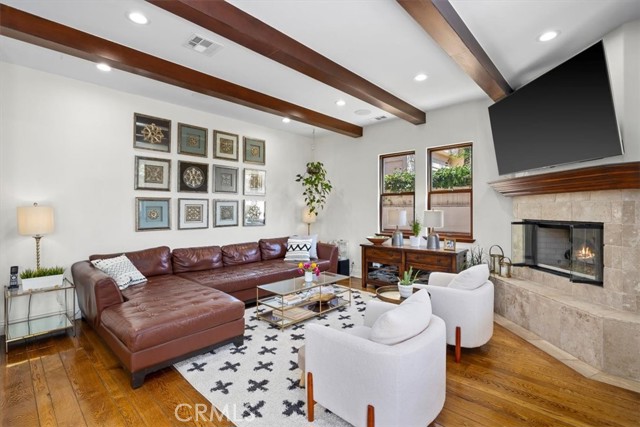 2807 Elm Avenue, Manhattan Beach, California 90266, 5 Bedrooms Bedrooms, ,4 BathroomsBathrooms,Residential,Sold,Elm,SB22102726