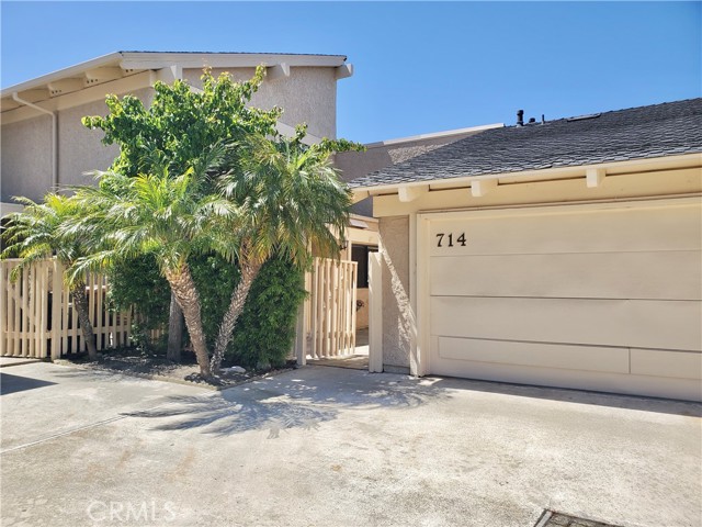 MLS# OC23136090