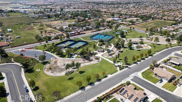7530 Standing Rock Road, Eastvale CA: https://media.crmls.org/medias/9cdafdc4-b458-4224-b452-f4c70ce0b0ec.jpg