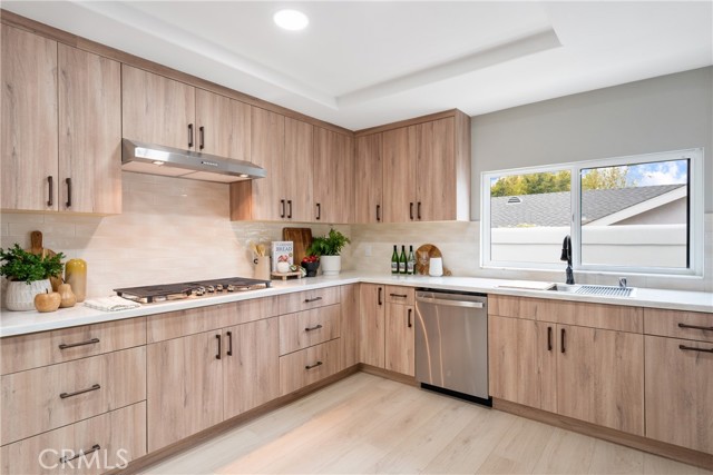 Detail Gallery Image 10 of 33 For 25981 Cordillera, Mission Viejo,  CA 92691 - 4 Beds | 3/1 Baths