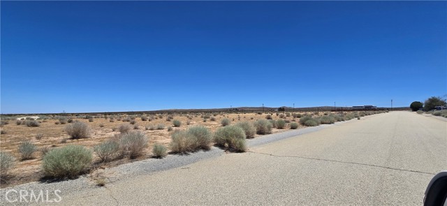 13743 E Avenue G-2, Lancaster CA: https://media.crmls.org/medias/9cdbc923-b76a-436d-9d05-0e5bf0d27274.jpg
