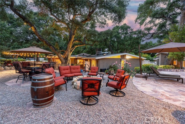 24208 Heritage Lane, Newhall CA: https://media.crmls.org/medias/9cdc8a6a-9314-4482-aced-53197ddb0319.jpg