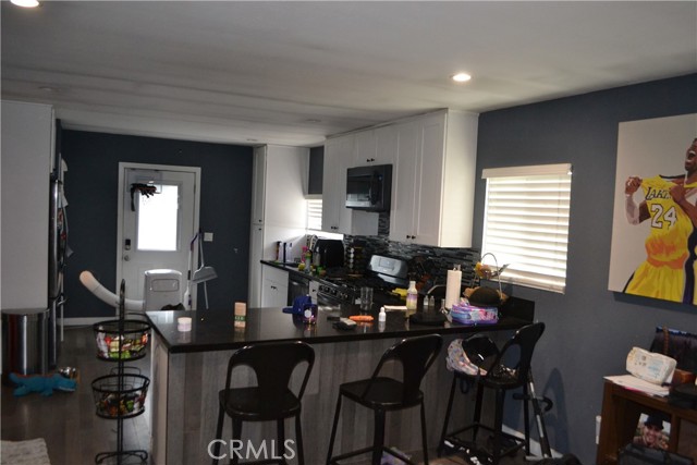 Detail Gallery Image 3 of 24 For 3970 Strang St, Los Angeles,  CA 90063 - 2 Beds | 1 Baths