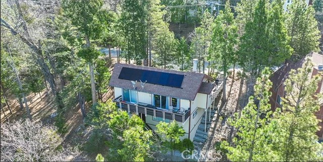 Detail Gallery Image 7 of 16 For 524 Pioneer Rd, Lake Arrowhead,  CA 92352 - 4 Beds | 2 Baths