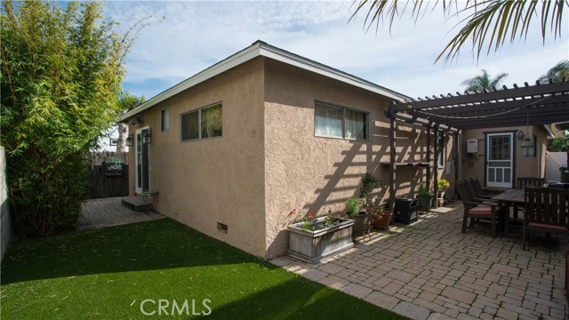 1735 Haynes Lane, Redondo Beach, California 90278, 4 Bedrooms Bedrooms, ,2 BathroomsBathrooms,Residential,Sold,Haynes,SB17026398