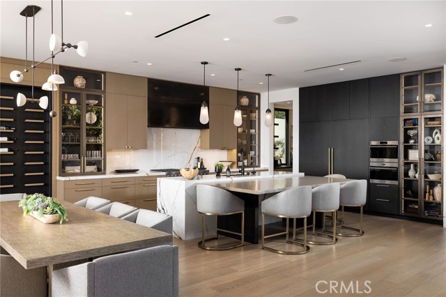 2304 Cliff, Newport Beach CA: https://media.crmls.org/medias/9cdda8a8-19ff-4e86-a485-def37e576cf4.jpg