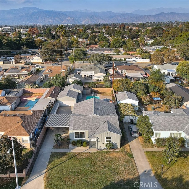 Detail Gallery Image 5 of 56 For 1251 E Larkwood St, West Covina,  CA 91790 - 3 Beds | 3 Baths