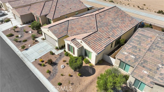 11300 River Run Street, Apple Valley CA: https://media.crmls.org/medias/9cde0644-a0e3-4d94-bce5-648e19291a66.jpg