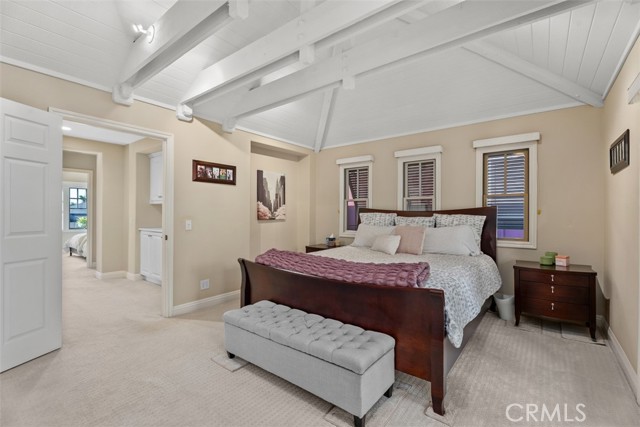 2548 Bungalow Place, Corona del Mar CA: https://media.crmls.org/medias/9cde770f-6fe2-4ab7-ab92-fa1316b15940.jpg