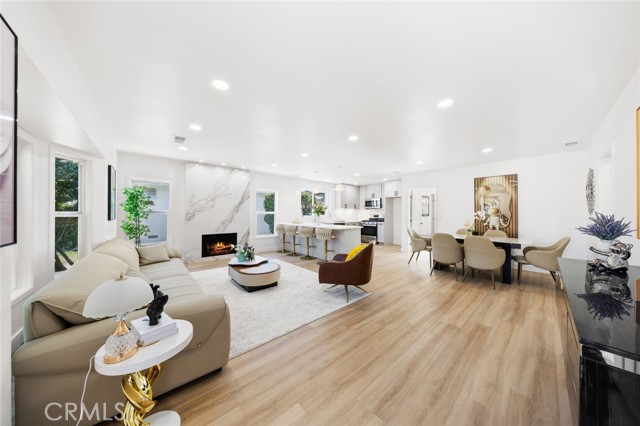 Detail Gallery Image 5 of 26 For 9066 Hermosa, Temple City,  CA 91780 - 5 Beds | 5 Baths