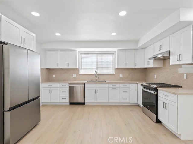 23119 Gainford Street photo 9