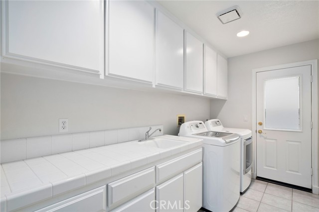 Detail Gallery Image 21 of 50 For 4644 Portofino Circle, Cypress,  CA 90630 - 4 Beds | 3/1 Baths