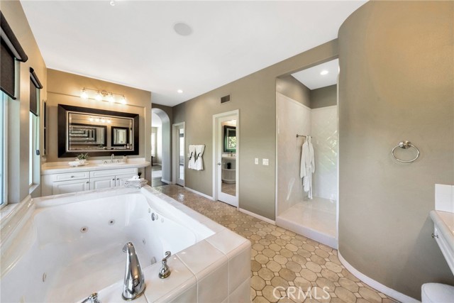 Detail Gallery Image 40 of 48 For 44 Water Lily, Coto de Caza,  CA 92679 - 4 Beds | 4/1 Baths