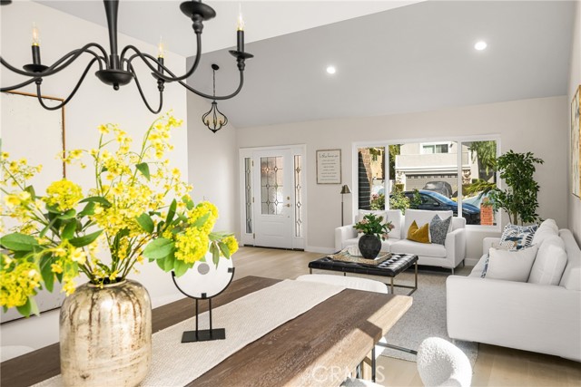23652 Algiers Street, Mission Viejo CA: https://media.crmls.org/medias/9ce1256e-5ff2-4337-beec-38a8c901d15a.jpg